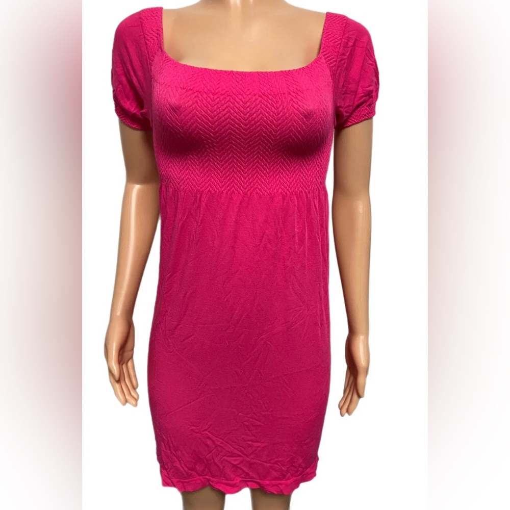 Pink smocked Bust Off shoulders Dress O/S Casual